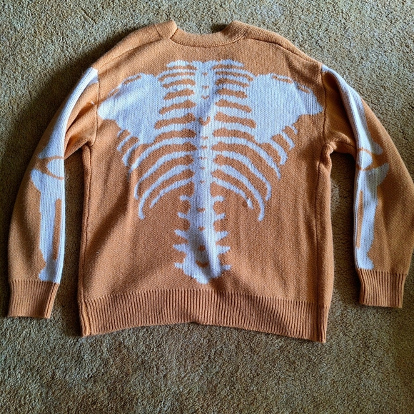 Skeleton Sweater - Picture 2 of 4